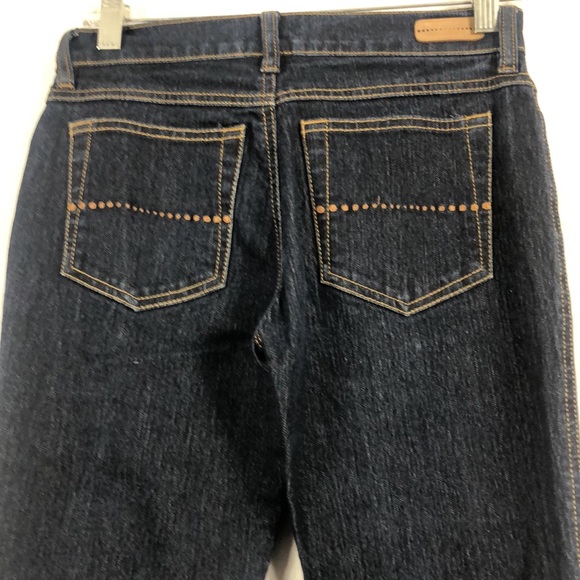 GLO - Picture 8 of 10